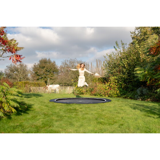 EXIT InTerra ground-level sports trampoline ø305cm - black